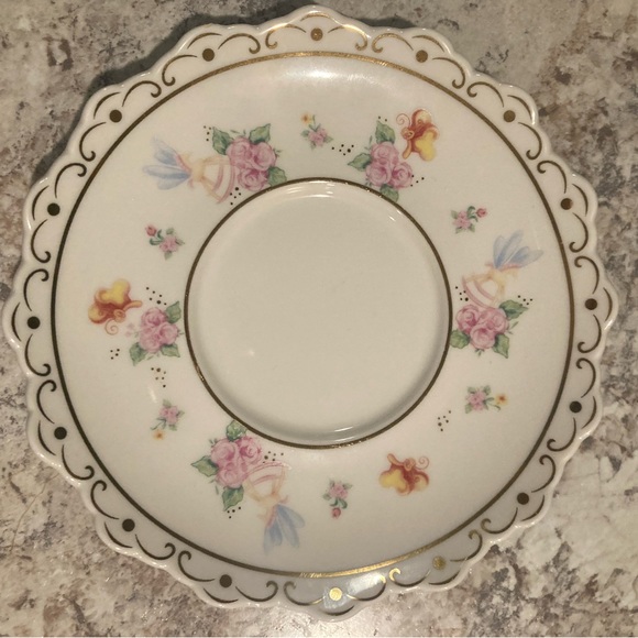 Disney’s Alice in Wonderland Tea For One Set - Picture 2 of 15